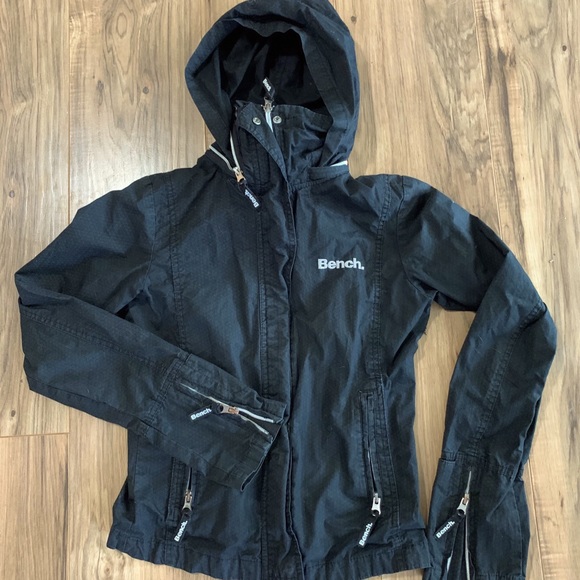 Bench Light Jacket - Picture 1 of 1
